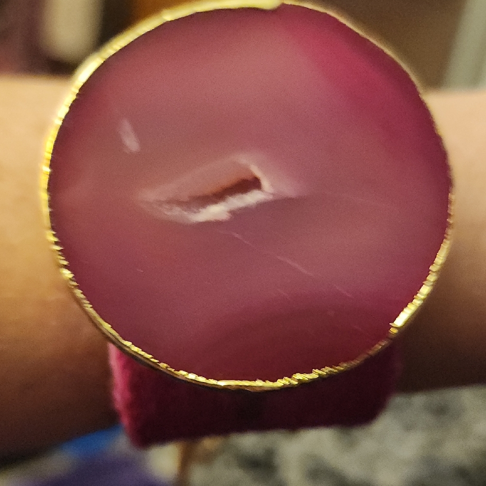 Elegant Pink and Gold Women's Bracelet